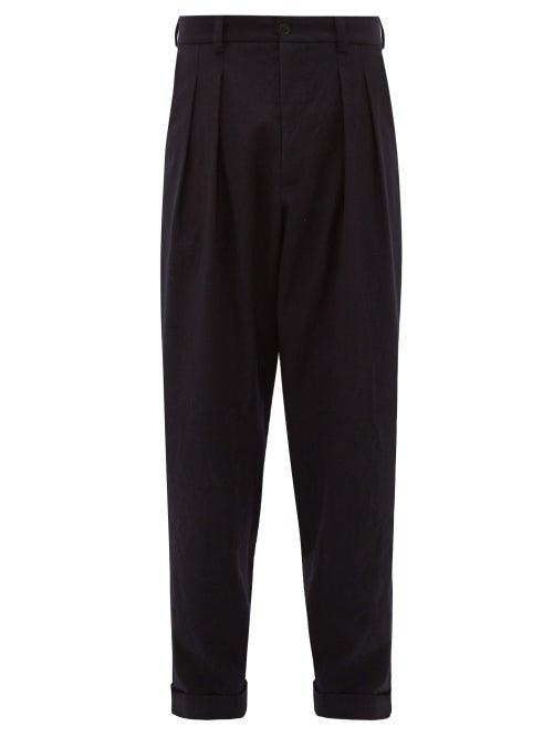Matchesfashion.com Giorgio Armani - Tapered Double Pleated Virgin Wool Trousers - Mens - Navy
