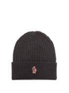 Matchesfashion.com Moncler Grenoble - Logo Embroidered Wool Beanie Hat - Mens - Grey