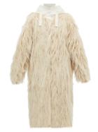 Matchesfashion.com Moncler - Bouregreg Faux-shearling Overlay Quilted Coat - Womens - Ivory