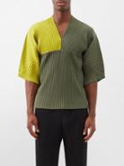 Homme Pliss Issey Miyake - Bi-colour Technical-pleated T-shirt - Mens - Green Multi