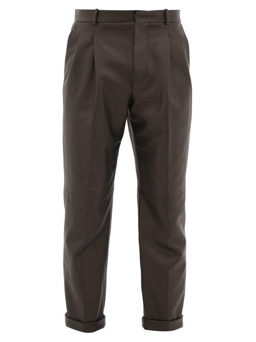 Matchesfashion.com Alexander Mcqueen - Double-pleat Leather Trousers - Mens - Black