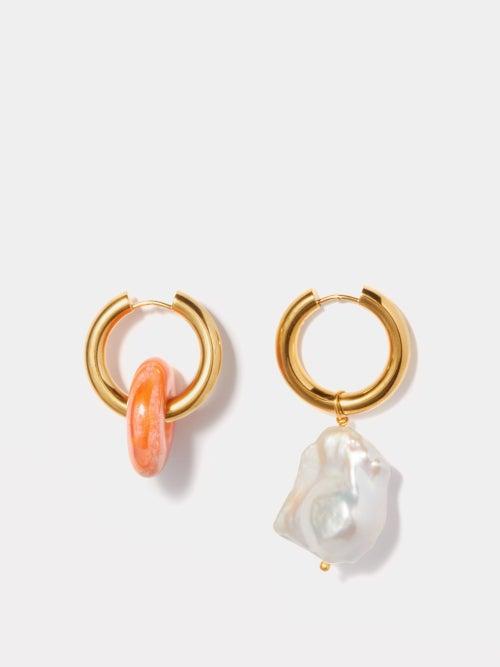 Timeless Pearly - Mismatched Pearl & Gold-plated Hoop Earrings - Womens - Coral Multi