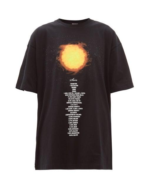 Matchesfashion.com Vetements - Sun Oversized Cotton Jersey T Shirt - Womens - Black Multi
