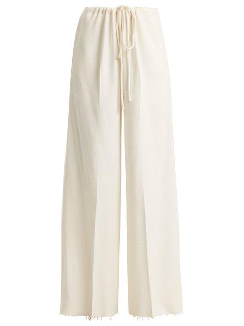 Matchesfashion.com Khaite - Renata Wide Leg Drawstring Trousers - Womens - Ivory