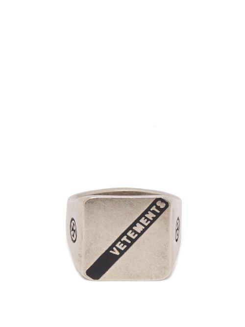 Matchesfashion.com Vetements - Logo Silver Signet Ring - Womens - Silver