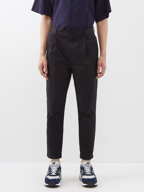 Raey - Single-pleat Organic Cotton Chinos - Mens - Black
