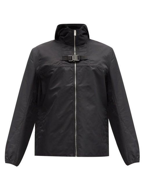 Matchesfashion.com 1017 Alyx 9sm - Rollercoaster-buckle Shell Hooded Jacket - Mens - Black