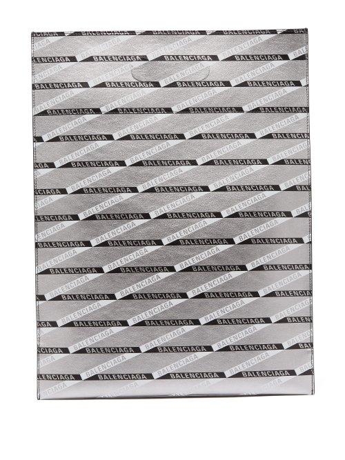 Matchesfashion.com Balenciaga - Monogram Logo Print Leather Tote Bag - Mens - Silver
