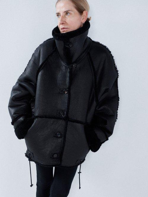 Raey - Raglan-sleeve Shearling Bomber Jacket - Womens - Black