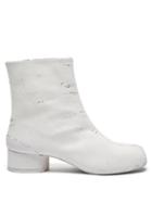 Matchesfashion.com Maison Margiela - Tabi Split Toe Painted Leather Ankle Boots - Womens - White