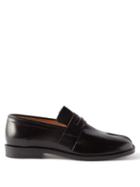 Maison Margiela - Tabi Split-toe Patent-leather Loafers - Womens - Black