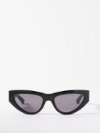 Bottega Veneta Eyewear - Low Cat-eye Acetate Sunglasses - Womens - Black
