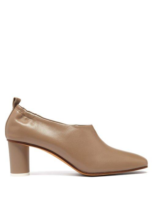 Matchesfashion.com Gray Matters - Micol Block Heel Leather Pumps - Womens - Beige