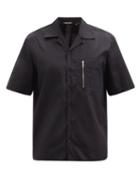 Matchesfashion.com Neil Barrett - Zip-pocket Cotton-poplin Short-sleeved Shirt - Mens - White Black