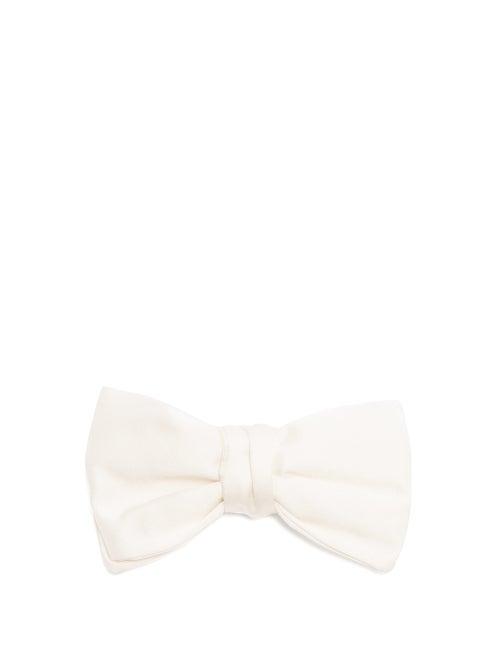 Matchesfashion.com Givenchy - Silk Twill Bow Tie - Mens - White