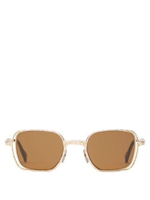 Matchesfashion.com Kuboraum - Square Metal Sunglasses - Mens - Gold