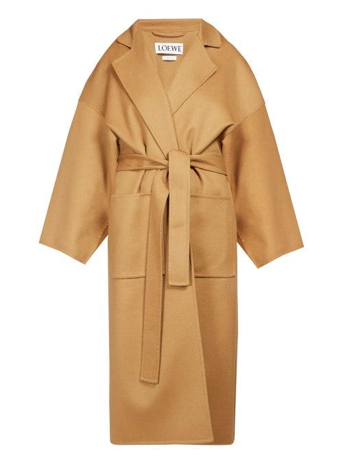 Matchesfashion.com Loewe - Piacenza Oversized Belted Cashmere Coat - Womens - Camel