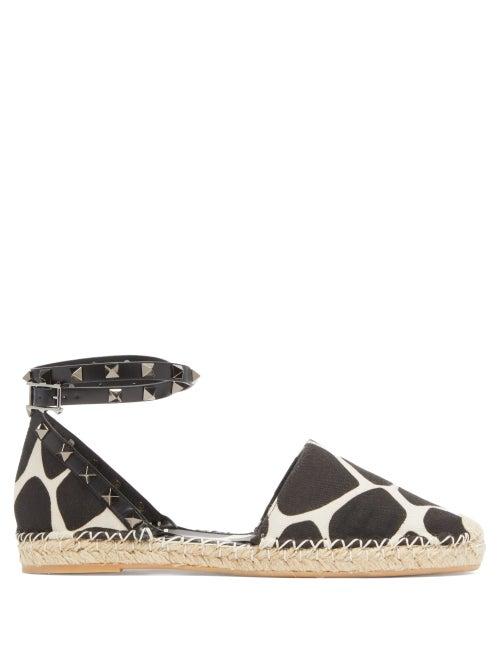 Matchesfashion.com Valentino Garavani - Rockstud 1966 Giraffe-print Wraparound Espadrilles - Womens - Black White