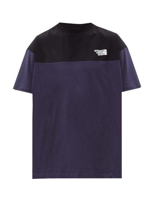 Matchesfashion.com Vetements - Embroidered-logo Panelled Cotton-jersey T-shirt - Mens - Black Blue