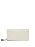Matchesfashion.com Valentino - Rockstud Leather Continental Wallet - Womens - Ivory