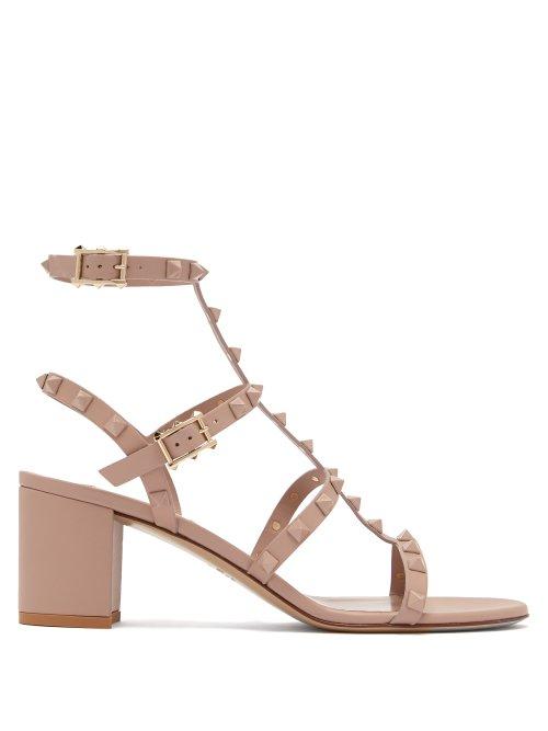 Matchesfashion.com Valentino - Rockstud Block Heel Suede Sandals - Womens - Nude