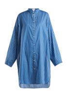Matchesfashion.com Raey - Deck Chair Split Side Cotton Shirt - Womens - Blue Stripe