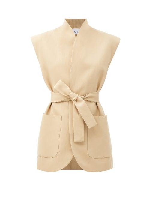 Matchesfashion.com Raey - Sleeveless Patch-pocket Cotton-blend Jacket - Womens - Beige