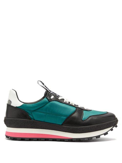 Matchesfashion.com Givenchy - Tr3 Runner Low Top Trainers - Mens - Black Green