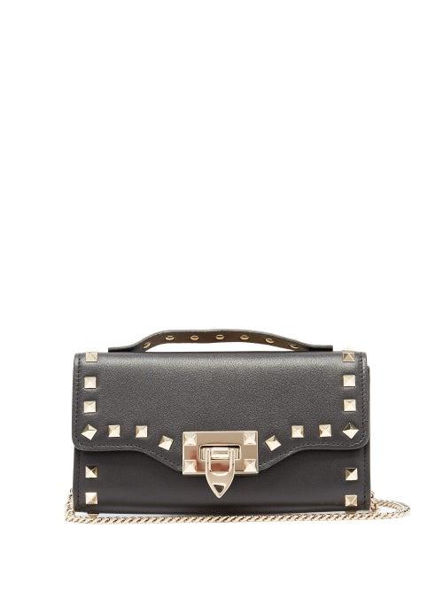 Matchesfashion.com Valentino Garavani - Rockstud Chain-strap Top-handle Leather Wallet - Womens - Black