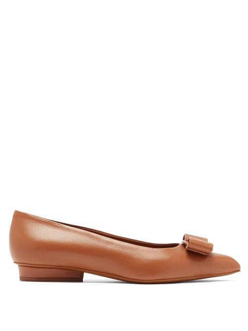 Matchesfashion.com Salvatore Ferragamo - Viva Leather Point-toe Flats - Womens - Tan