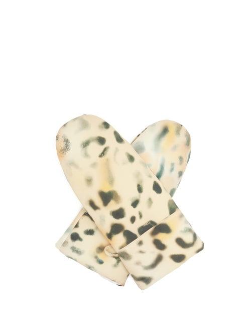 Matchesfashion.com Kassl Editions - Tec Leopard-print Technical Mittens - Womens - Leopard