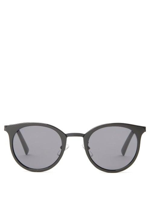 Matchesfashion.com Le Specs - No Lurking Round Sunglasses - Womens - Black