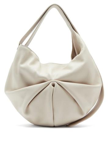 Matchesfashion.com Tsatsas - Sacar Ruched Slouchy-leather Shoulder Bag - Womens - Ivory