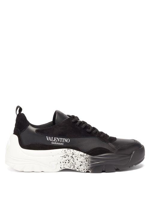 Matchesfashion.com Valentino Garavani - Gumboy Spray-sole Leather Trainers - Mens - Black White