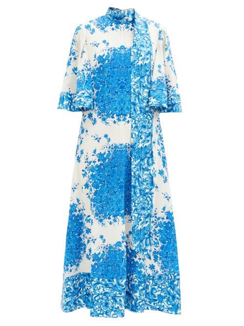 Matchesfashion.com Valentino - Delft-print Scarf-neck Silk Midi Dress - Womens - Blue White