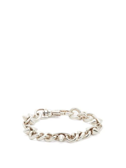 Matchesfashion.com Martine Ali - Curb Spike Silver-pleated Bracelet - Mens - Silver
