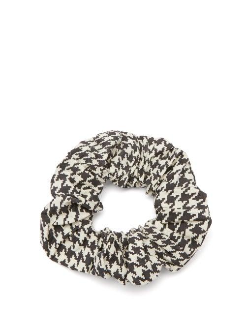 Matchesfashion.com Ganni - Houndstooth-print Organic-cotton Hair Scrunchie - Womens - Black