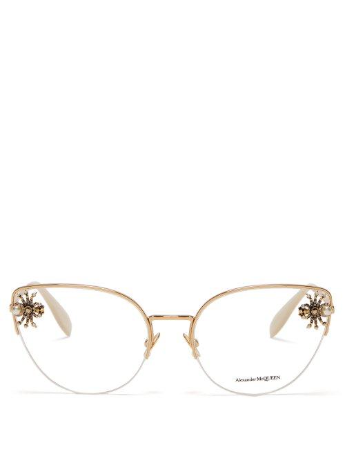 Matchesfashion.com Alexander Mcqueen - Embellished Spider Cat Eye Glasses - Womens - Gold