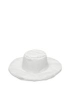 Matchesfashion.com Reinhard Plank Hats - Chai Padded Hat - Womens - White