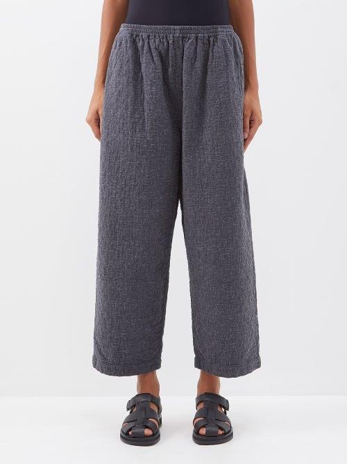 Eskandar - Cropped Quilted-cotton Relaxed-leg Trousers - Womens - Dark Grey