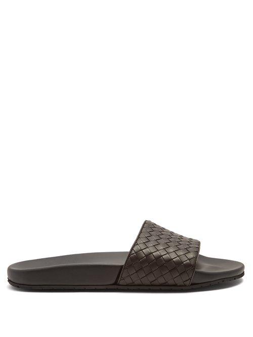 Matchesfashion.com Bottega Veneta - Intrecciato Leather Slides - Mens - Navy