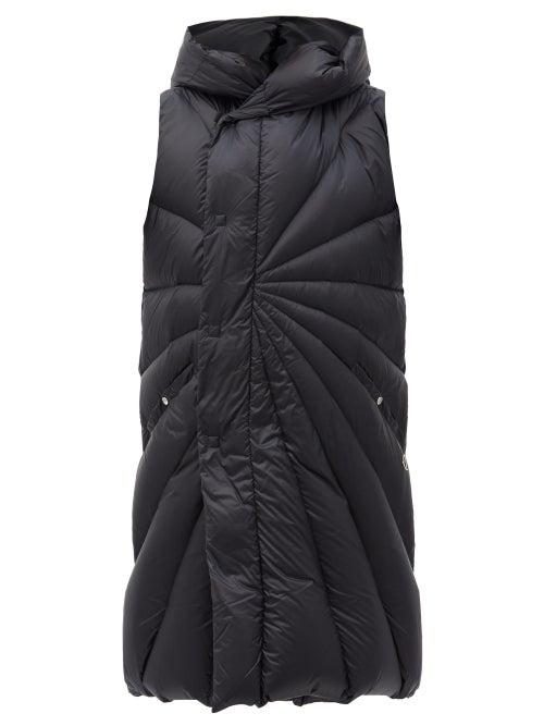 Matchesfashion.com Moncler + Rick Owens - Porterville Hooded Padded Down Gilet - Womens - Black