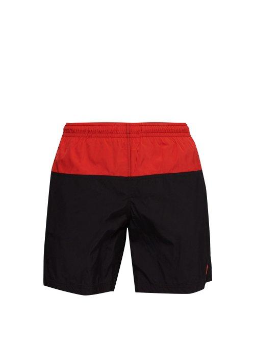 Matchesfashion.com Alexander Mcqueen - Colour Block Skull Embroidered Swim Shorts - Mens - Black Red