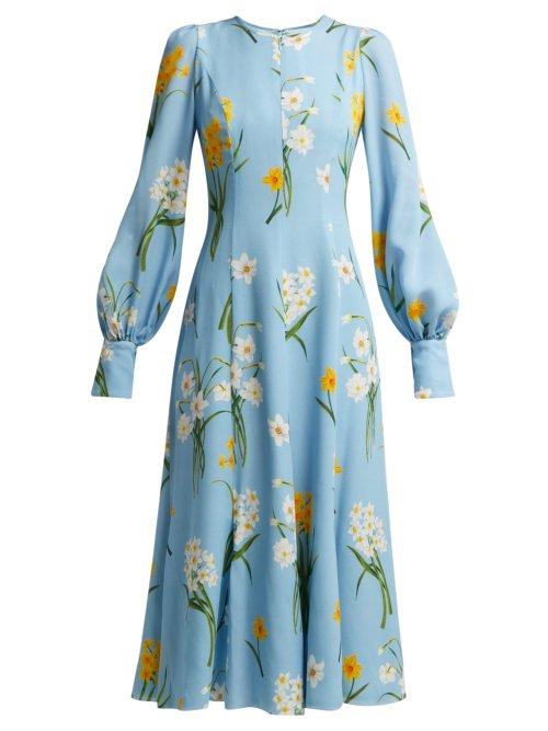 Matchesfashion.com Andrew Gn - Narcissus Print Silk Crepe Midi Dress - Womens - Blue Print