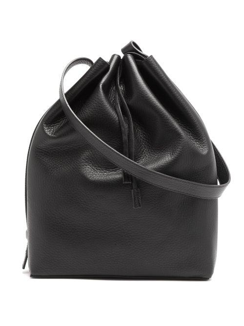 Matchesfashion.com Aesther Ekme - Marin Drawstring Crossbody Bag - Womens - Black