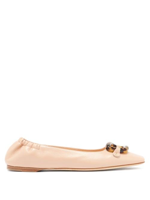 Matchesfashion.com Rupert Sanderson - Pinkette Tortoiseshell-buckle Leather Pumps - Womens - Beige