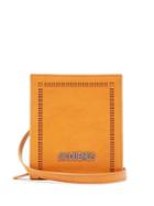 Matchesfashion.com Jacquemus - Le Gadjo Leather Pouch - Mens - Brown