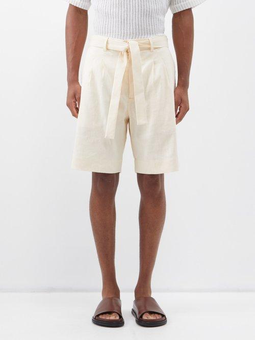 Commas - Pleated Linen-blend Shorts - Mens - Cream
