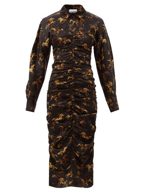 Matchesfashion.com Ganni - Ruched Horse-print Silk-blend Satin Shirt Dress - Womens - Black Print