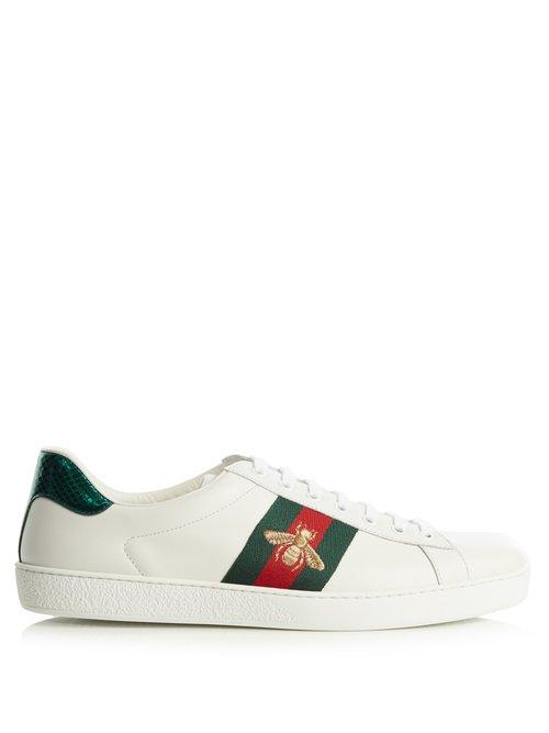 Matchesfashion.com Gucci - Ace Bee Embroidered Low Top Leather Trainers - Womens - White